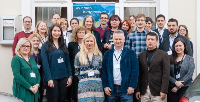 1711 MOVECO Partnermeeting Gruppenfoto